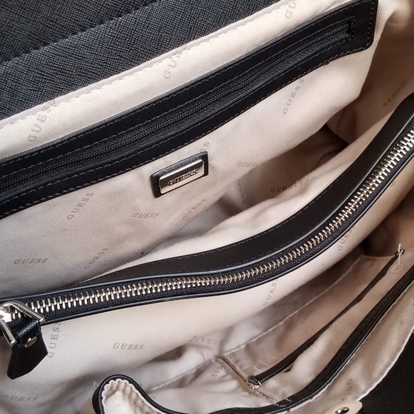 Handbag - Picture 2 of 2